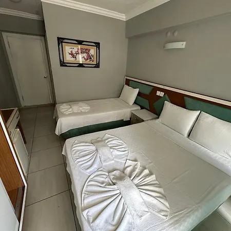 Richards Hotel İçmeler
